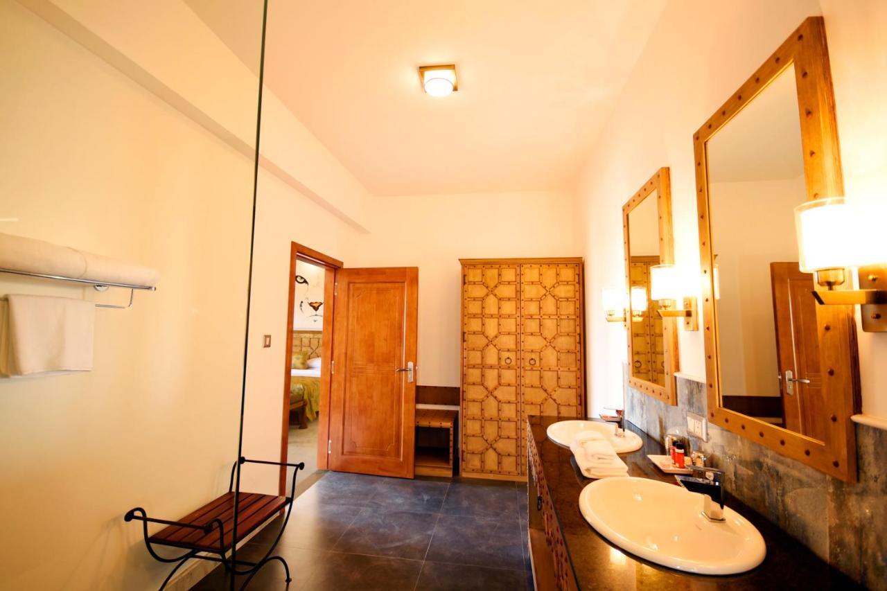 Fateh Safari Suites Kumbhalgarh Bagian luar foto